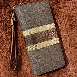 Michael Kors Brown and Gold Wallet